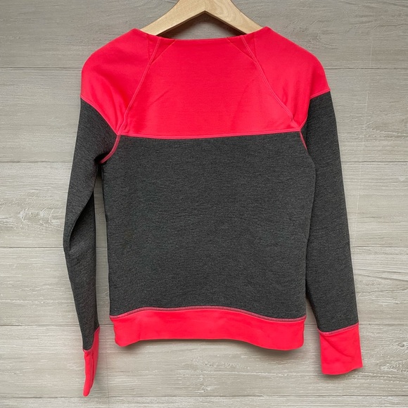 | Athleta | pullover. Size XS. - Picture 3 of 3